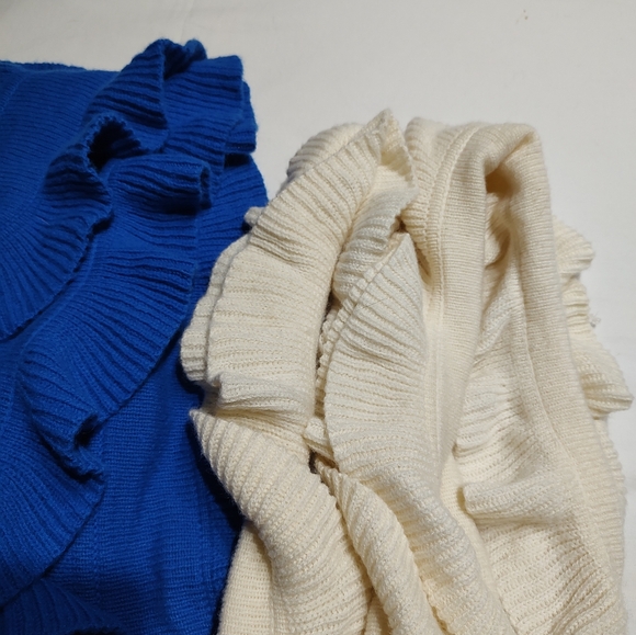 Talbots Lambswool Ruffle Knit Scarfs Lot of 3 - Picture 6 of 9